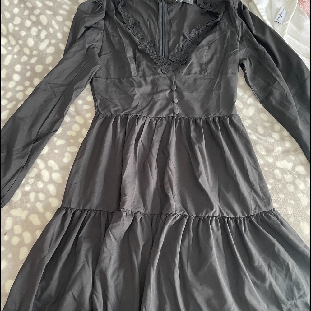 Black long sleeve dress